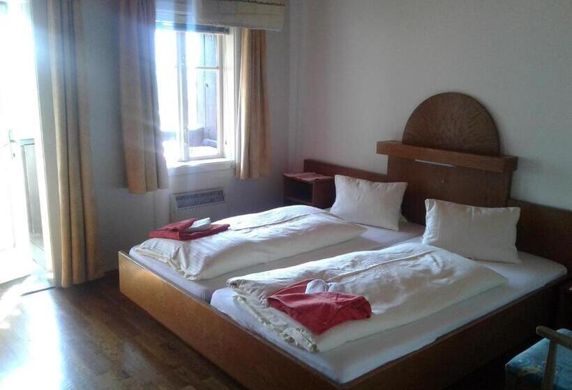 Пансион Gasthof Laggner