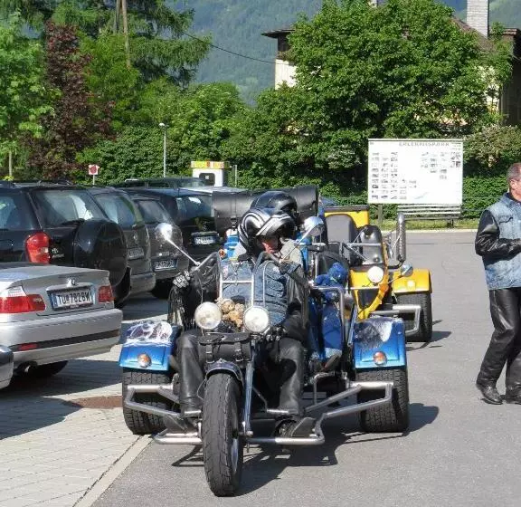 پانسیون Gasthof Laggner