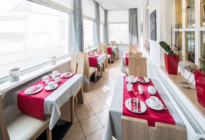 פנסיון Gästehaus Bakker