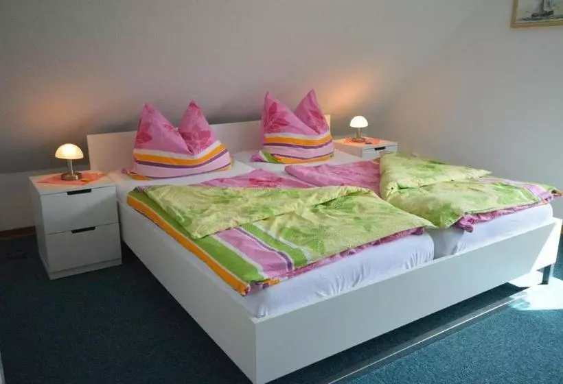 ペンション Haus Hannover