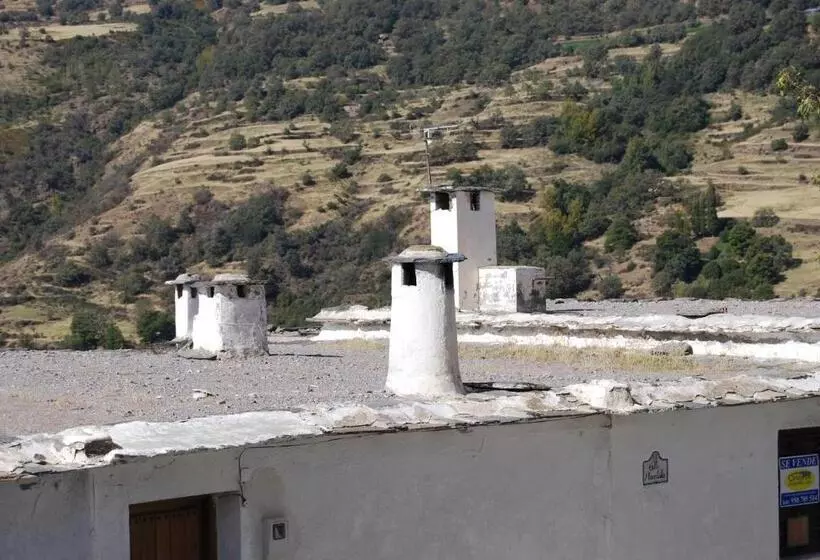 Majatalo Hostal El Cascapeñas De La Alpujarra