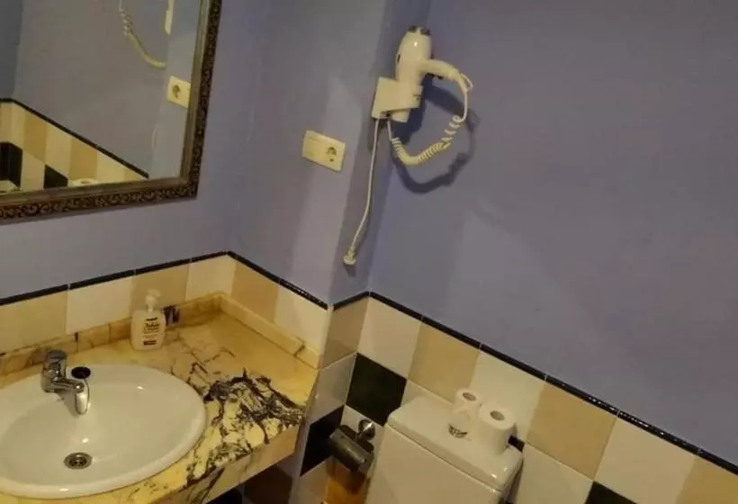 Majatalo Hostal El Cascapeñas De La Alpujarra