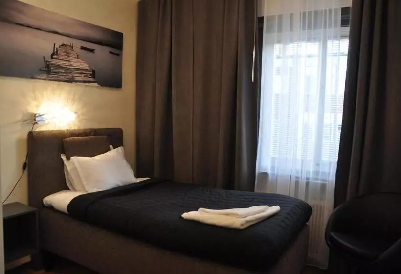 Pensionat Kungsbacken Hotell & Konferens