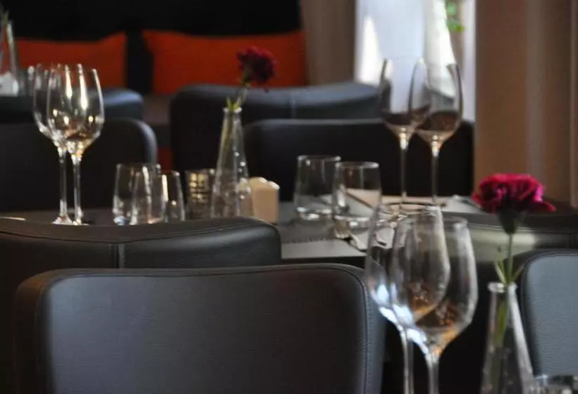 Pensionat Kungsbacken Hotell & Konferens