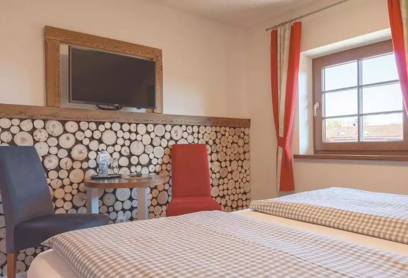 Majatalo Boutique Hotel Restaurant & Spa Beim Lipp