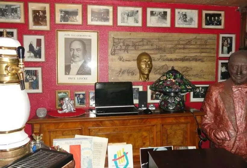 Majatalo Paul Lincke Residenz