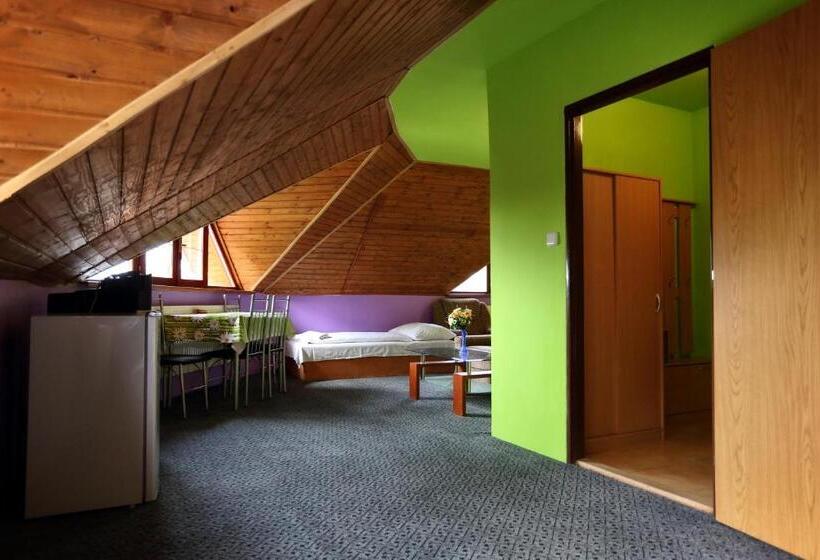 펜션 Penzion šatovské Lípy