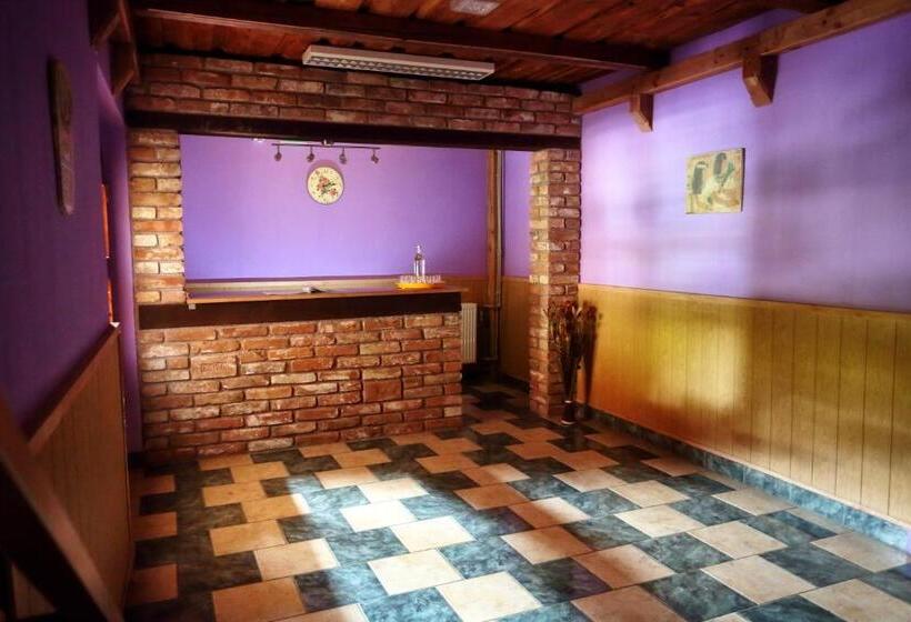 펜션 Penzion šatovské Lípy