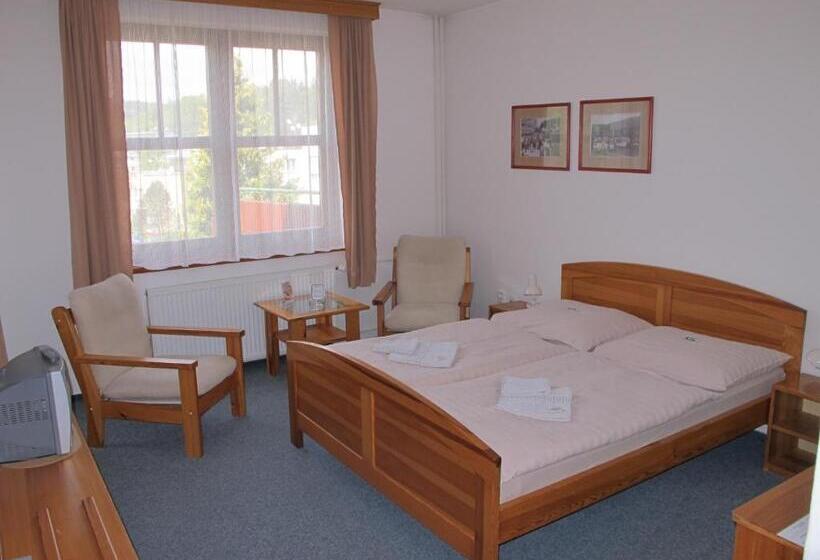 פנסיון Penzion Stella