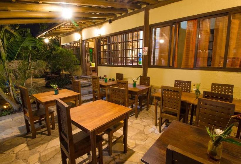 پانسیون Pousada Aurora