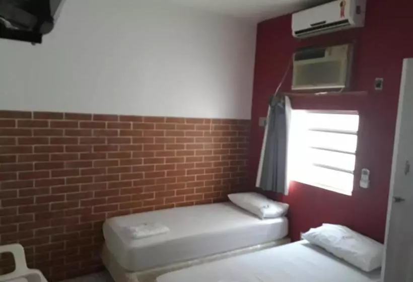 پانسیون Pousada Olho D água