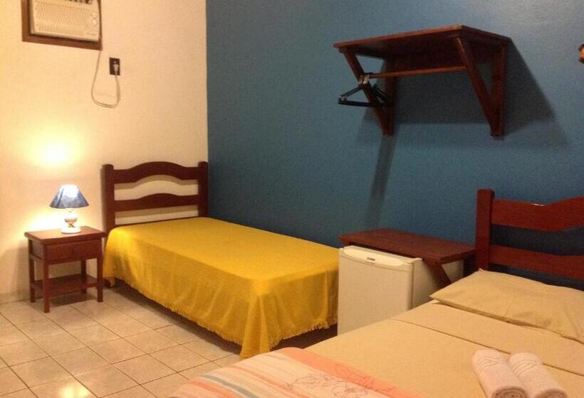 ペンション Pousada Telhado Azul