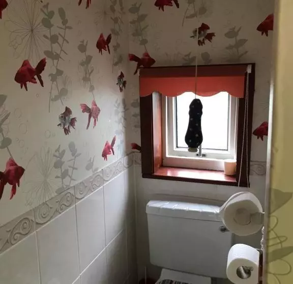 Majatalo Redwood Lodge