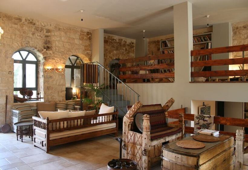 Pension Shulamit Yard