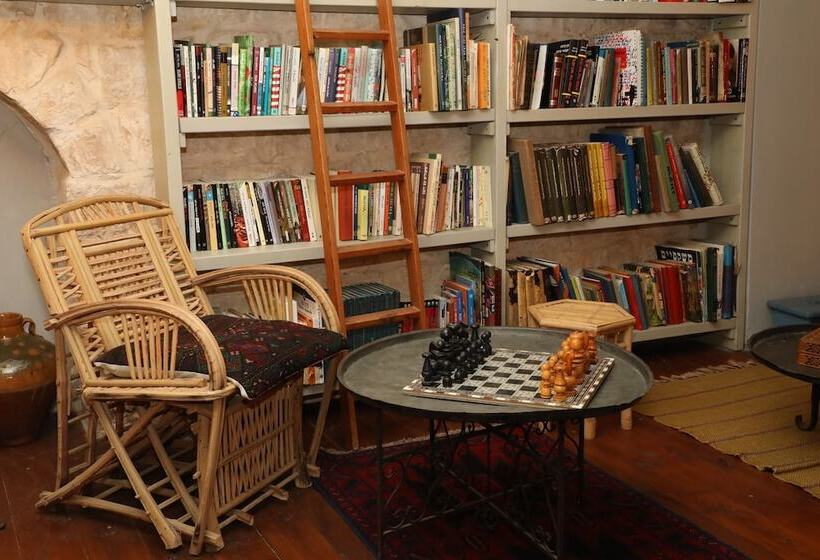 Pension Shulamit Yard