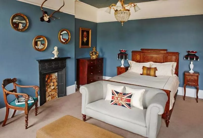 Majatalo The Bradley