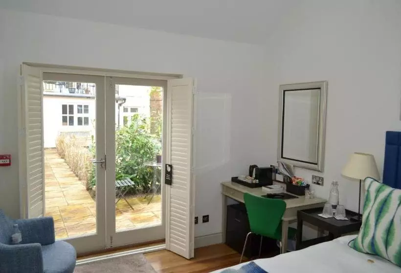 Majatalo The Bradley