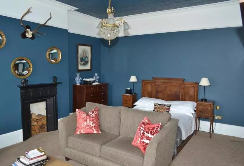 Majatalo The Bradley