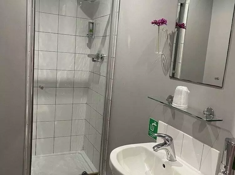 ペンション The Railway Sleeper Lodge