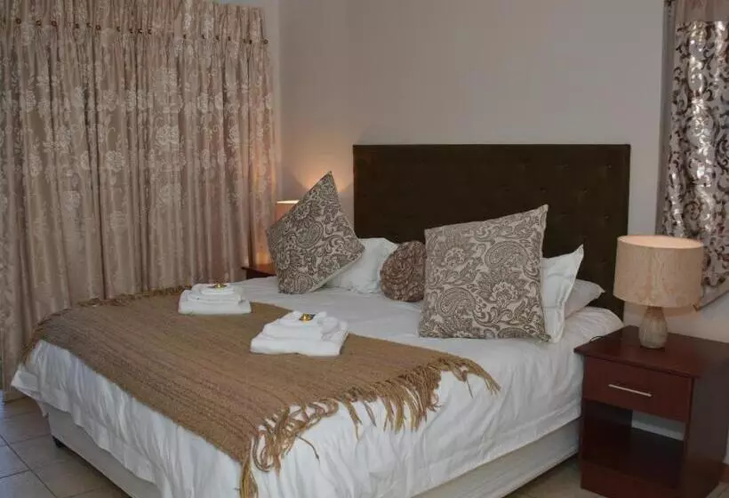 Majatalo Two Bells Guest House