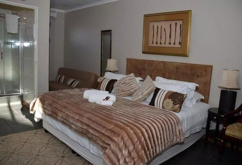 Majatalo Two Bells Guest House