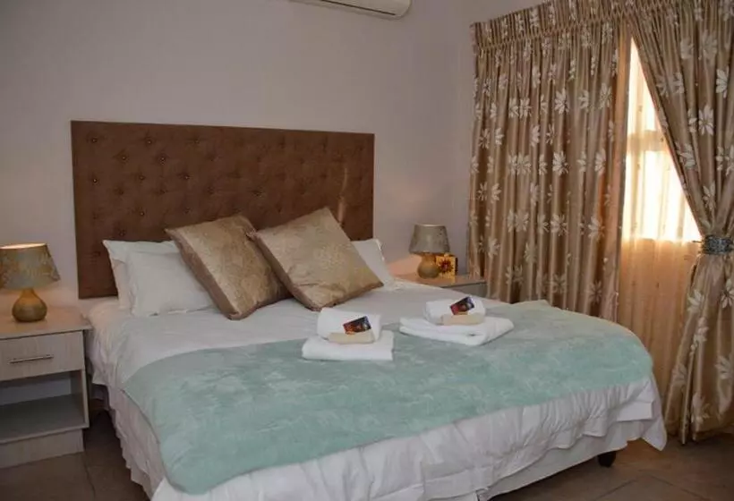 Majatalo Two Bells Guest House