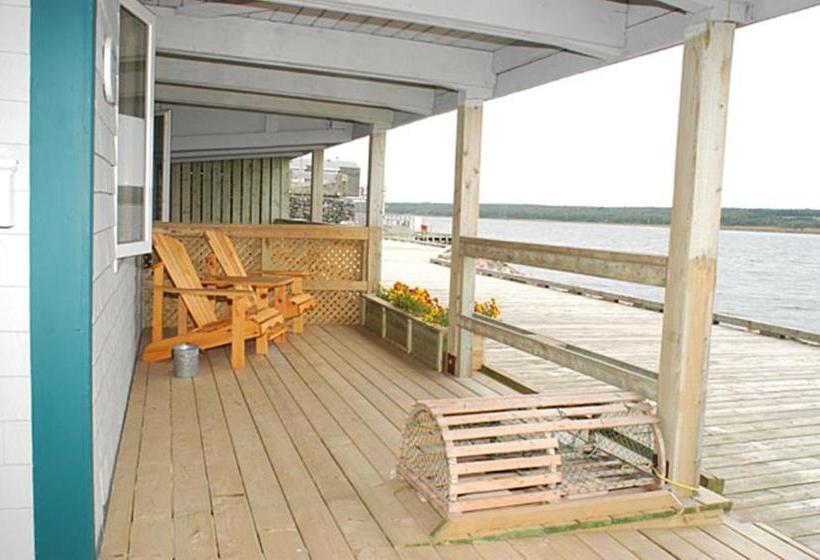 Общежитие Auberge Bay Wind Suites