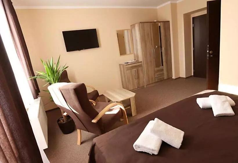 Retkeilymaja Pension Viola