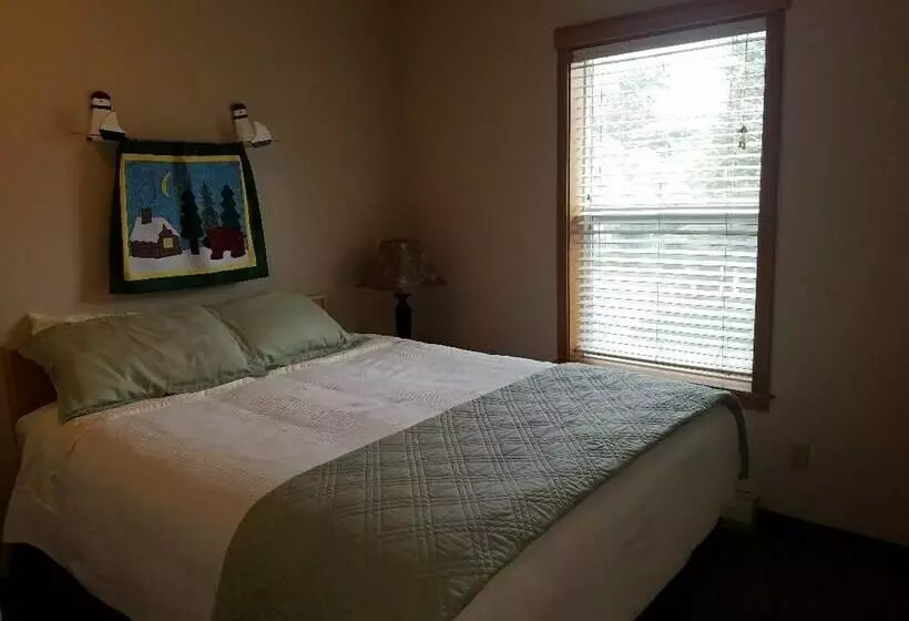 Retkeilymaja Sea Breeze Court