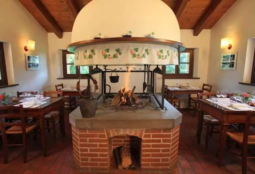 Hotelli Agriturismo Scacciapensieri