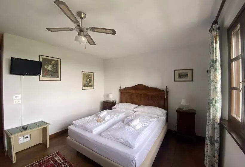 Hotelli Agriturismo Scacciapensieri