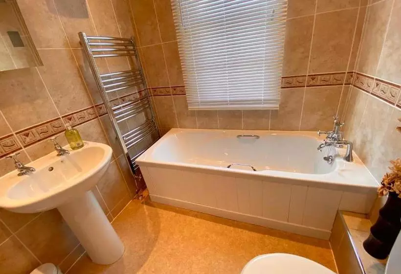 Pensió Braeside Guesthouse