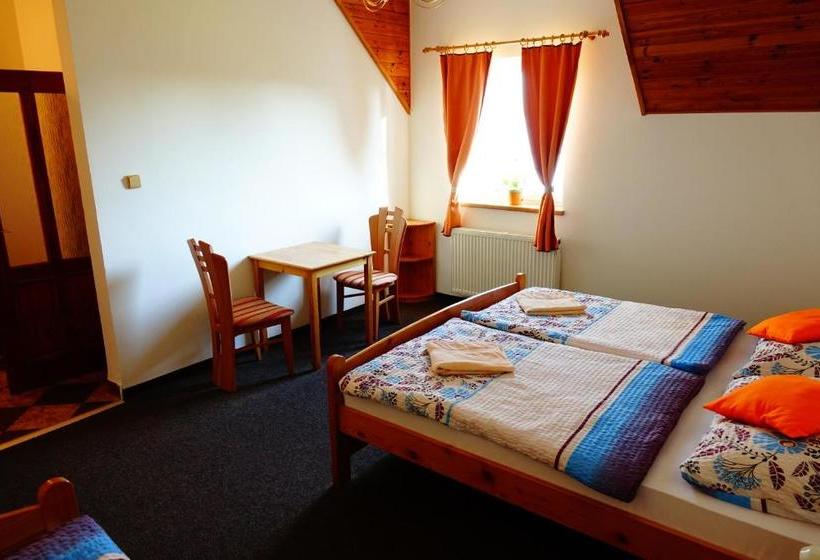 پانسیون Penzion U Studánky