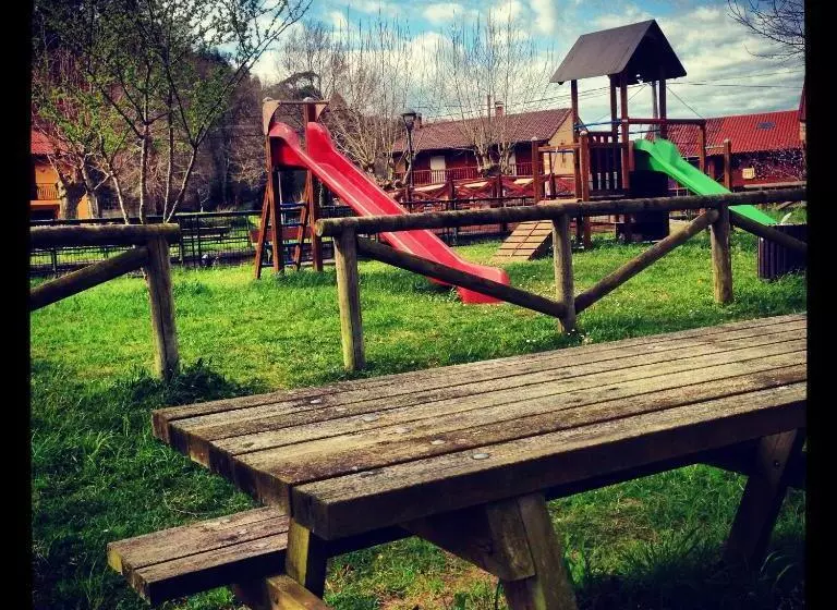 Majatalo Posada El Remanso De Triviecu