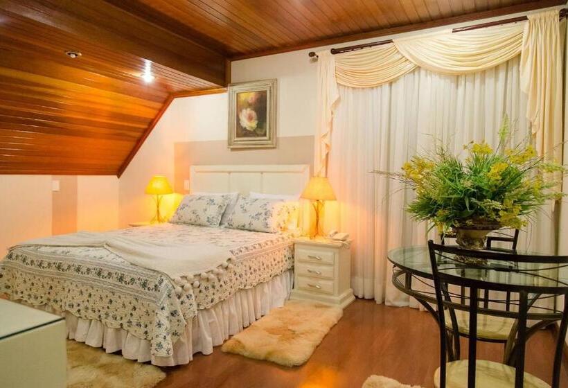 پانسیون Pousada D Lines