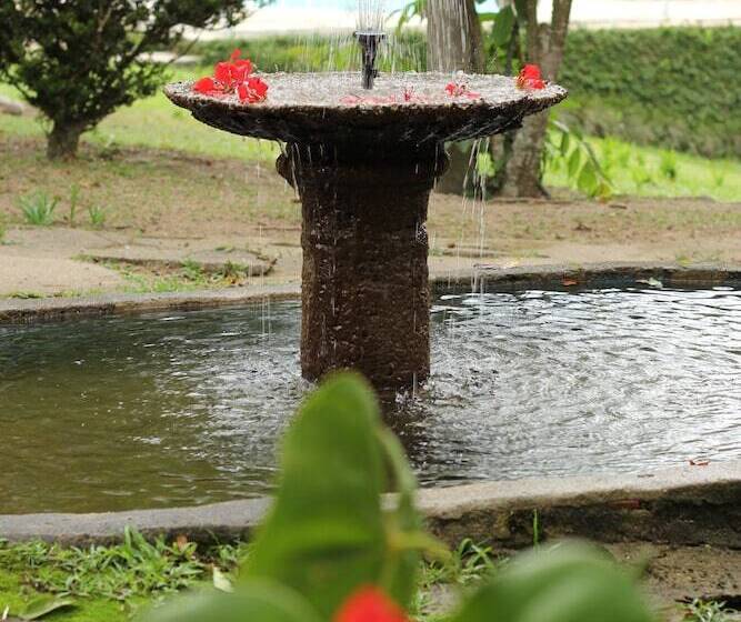 Pensionat Pousada Esmeralda