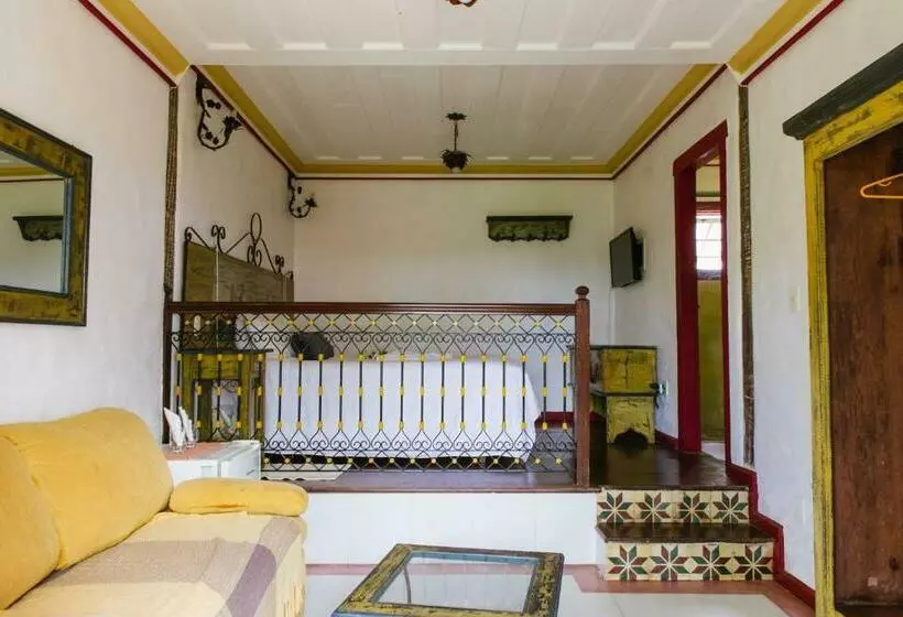 ペンション Pousada Vila Mineira