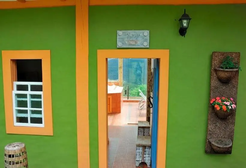 ペンション Pousada Vila Mineira