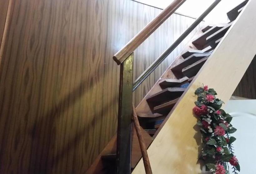 پانسیون Rasas