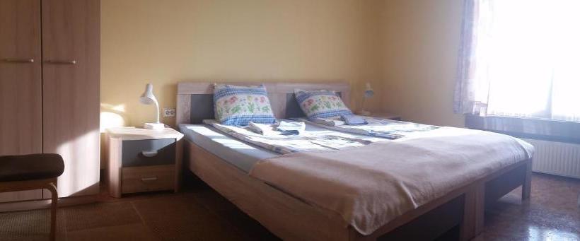 پانسیون Rasas