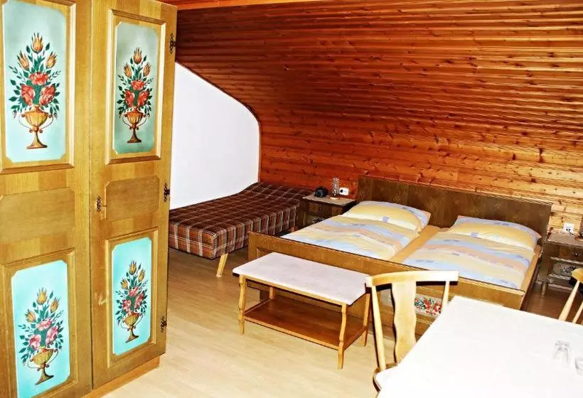 Pension Alpentraum