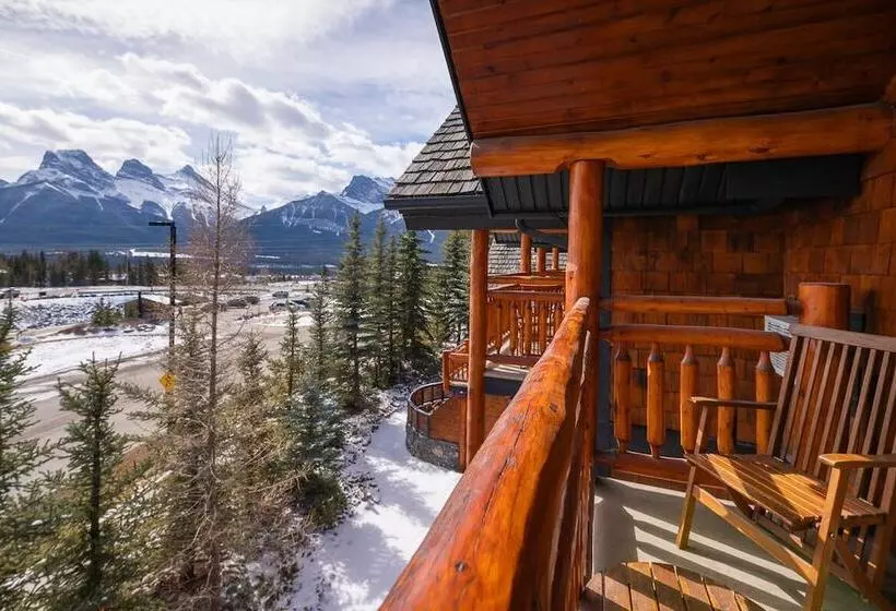 هاستل A Bear And Bison Country Inn