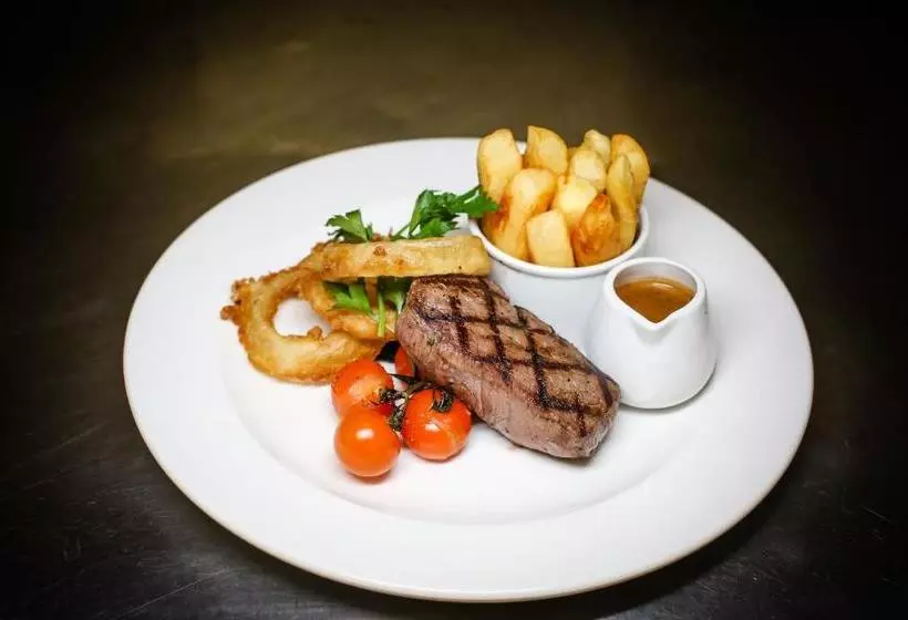 Retkeilymaja The Plough Inn & Restaurant