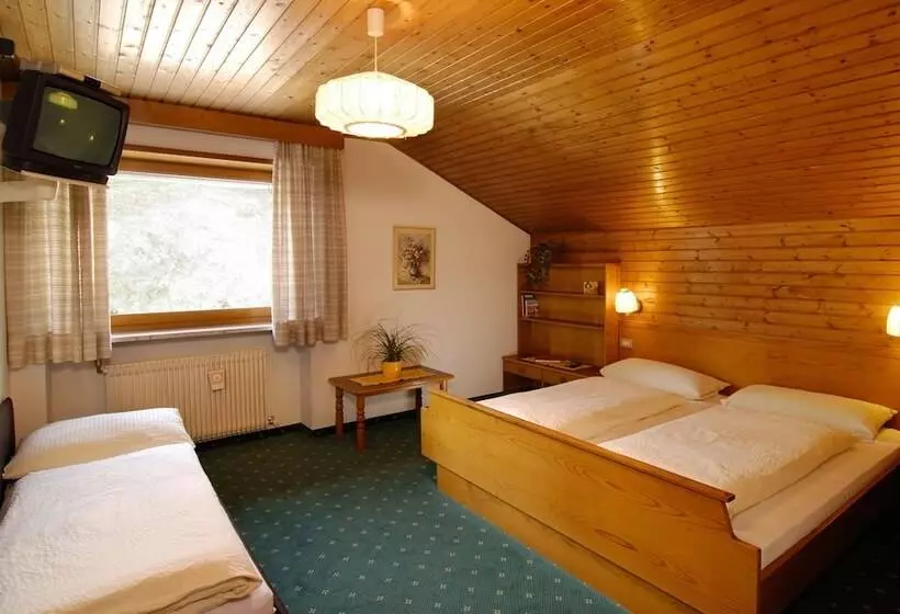 Cësa Panaval Apartments