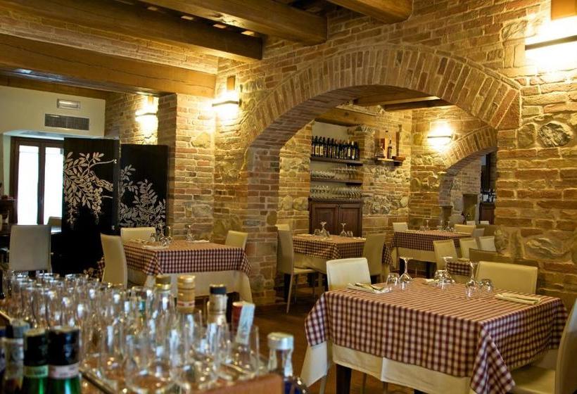 호텔 Locanda Montelippo