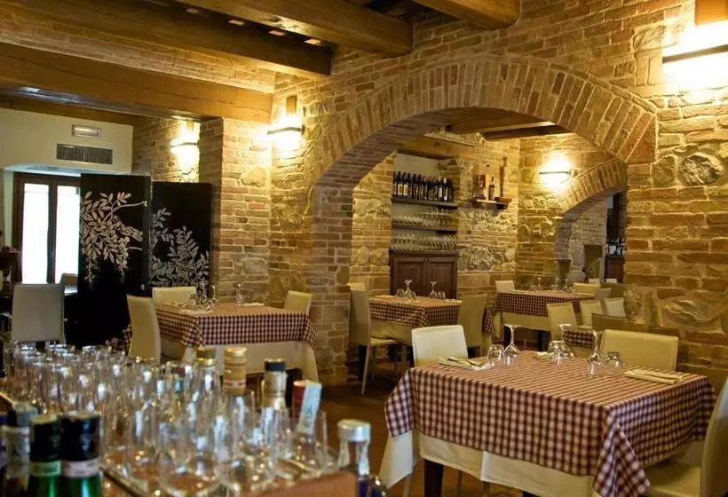 ホテル Locanda Montelippo
