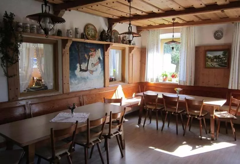 Pensió Gasthaus Hingerl