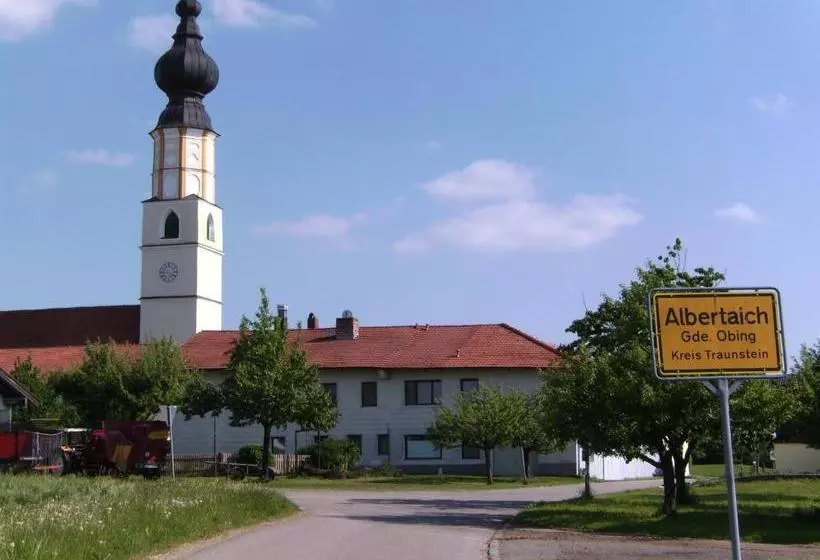 Pensió Gasthaus Hingerl