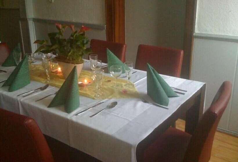 Пансион Gasthaus Zur Post