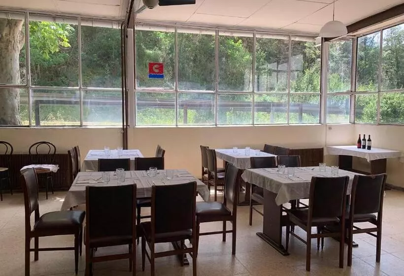 پانسیون Hostal Rural Can Enric